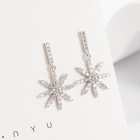 1 Pair 925 Sterling Silver Zircon Snowflake Drop Earrings